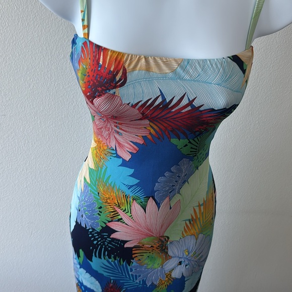Tropical Floral Dress Sz M Bodycon Crisscross Open Back Resort Y2K Glam Festival - Picture 9 of 11